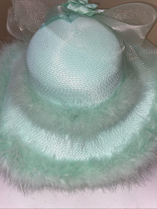 NWOT Gorgeous SeaFoam Dress Hat / Church Hat main image 8